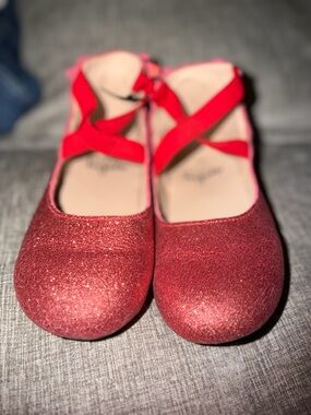 Monkey Feet Girls' Red Glitter Cross-Strap Ballet Flats